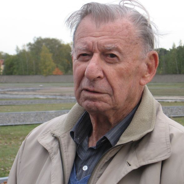 Zwi Steinitz (1927-2019)